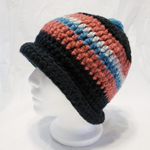 Crocheted hat: #3 - Picture 3 of 5